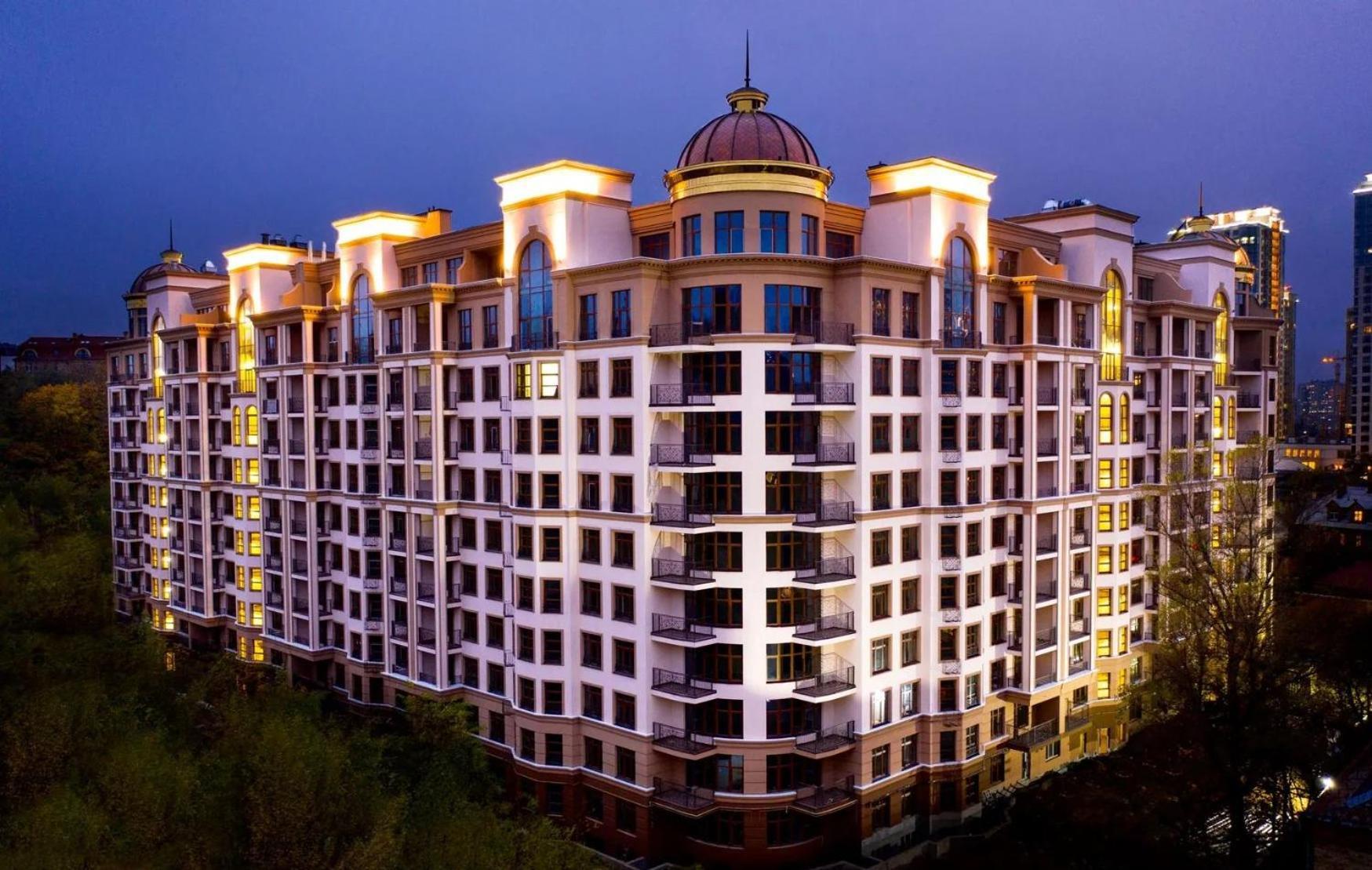Petrovdom 02-76B Luxury Living In Rc Pechersk Plaza, Mykhaila Boichuka 19-А Kyiv Exterior photo